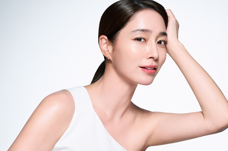 AHC, 브랜드 앰배서더로 배우 이민정 발탁 1195-Image